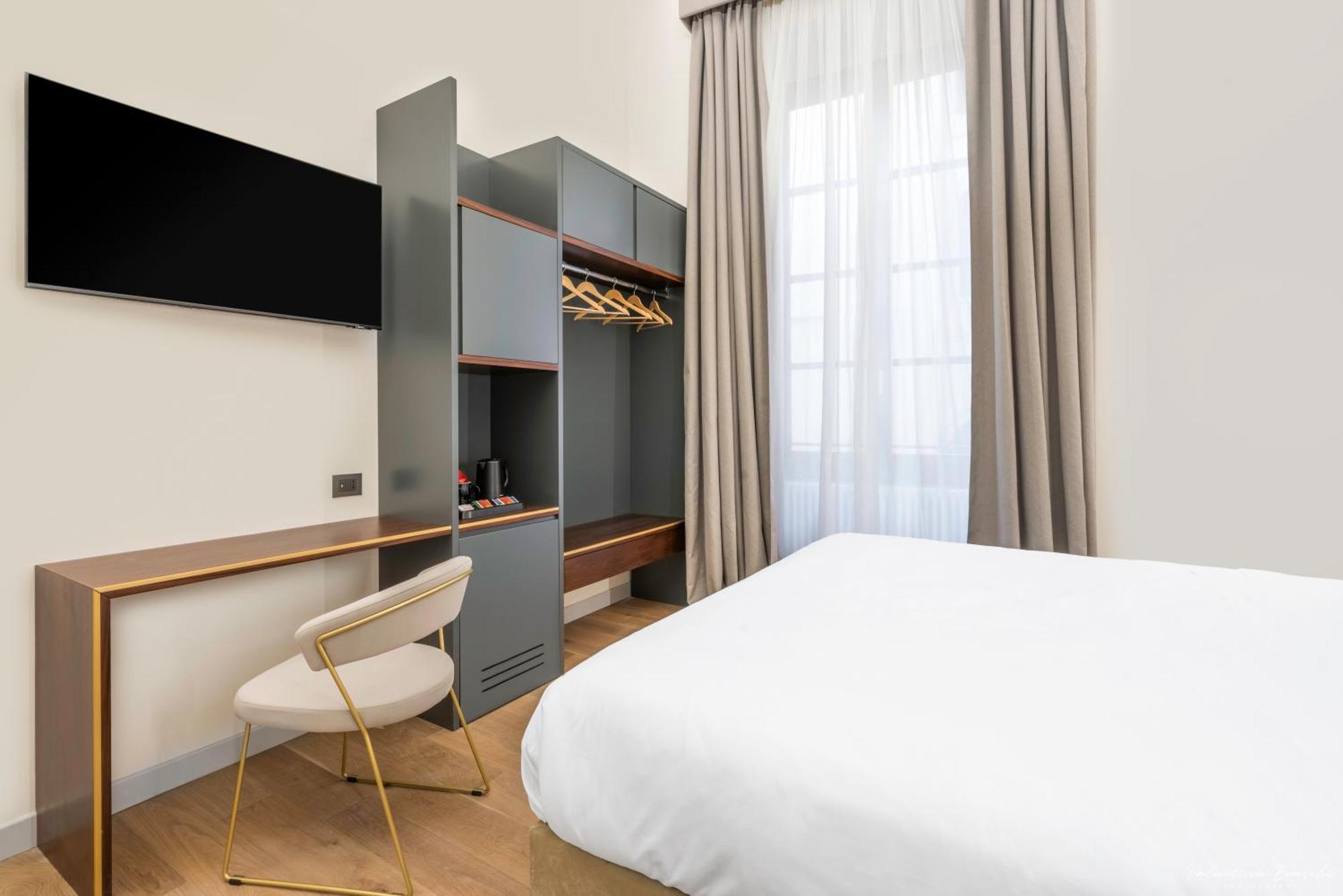 Hotel Adamas フィレンツェ エクステリア 写真