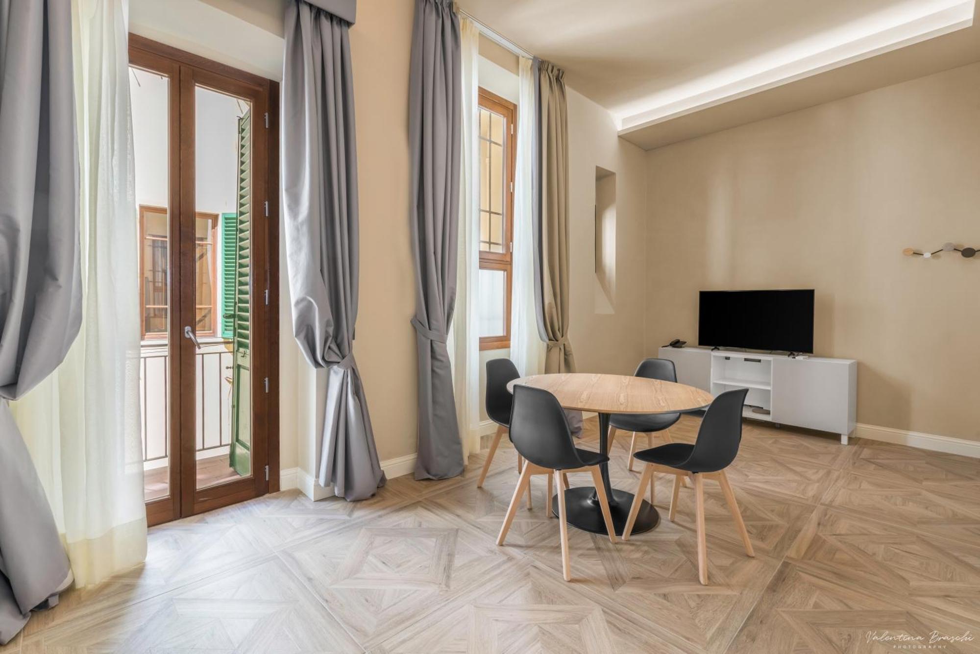 Hotel Adamas フィレンツェ エクステリア 写真