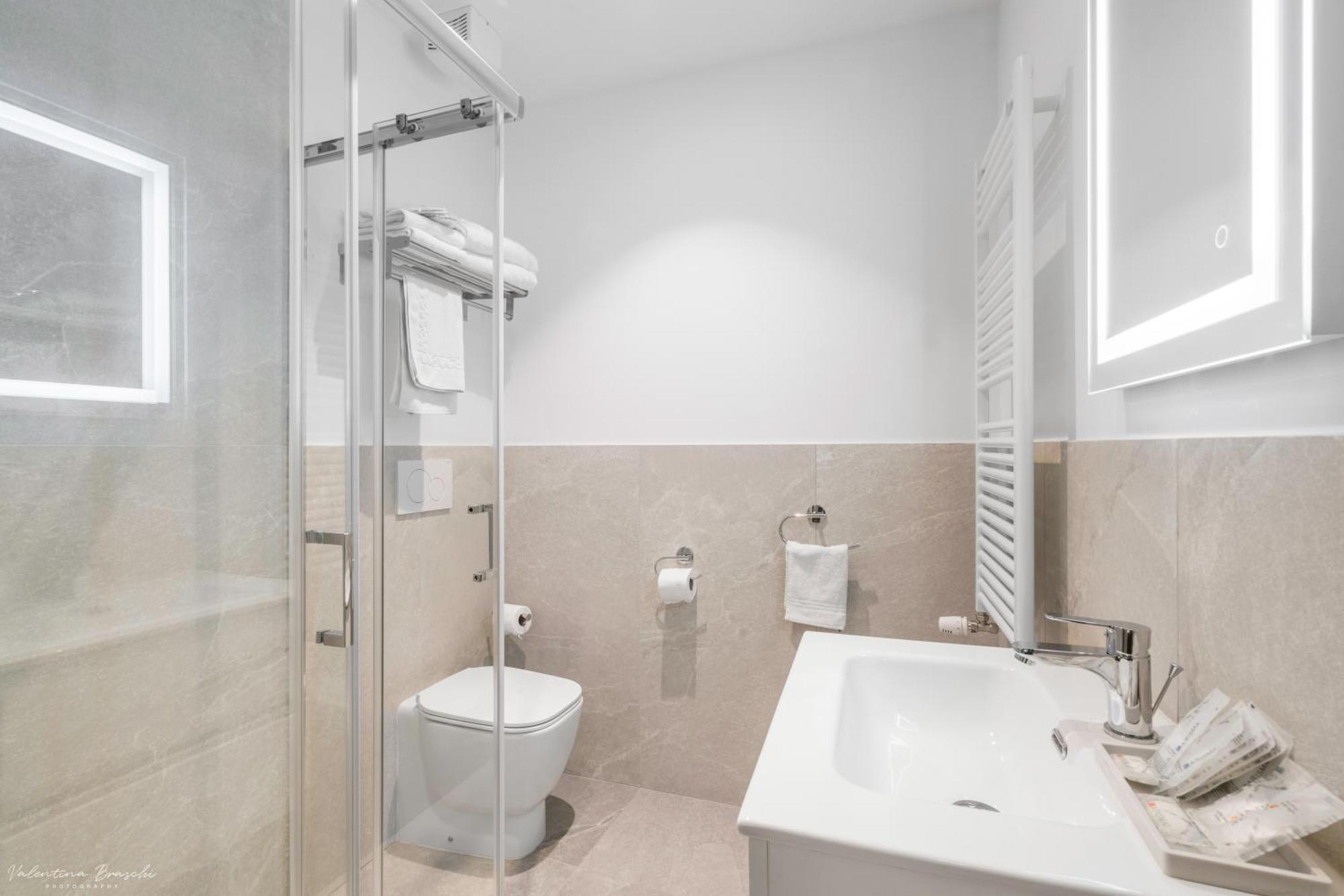 Hotel Adamas フィレンツェ エクステリア 写真